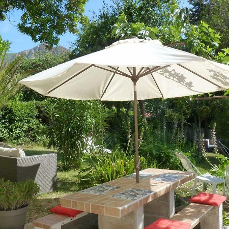 Large Private Garden, Quiet 2-Bedroom Apartment, Air Conditioning, Wifi, Parking Cassis Esterno foto