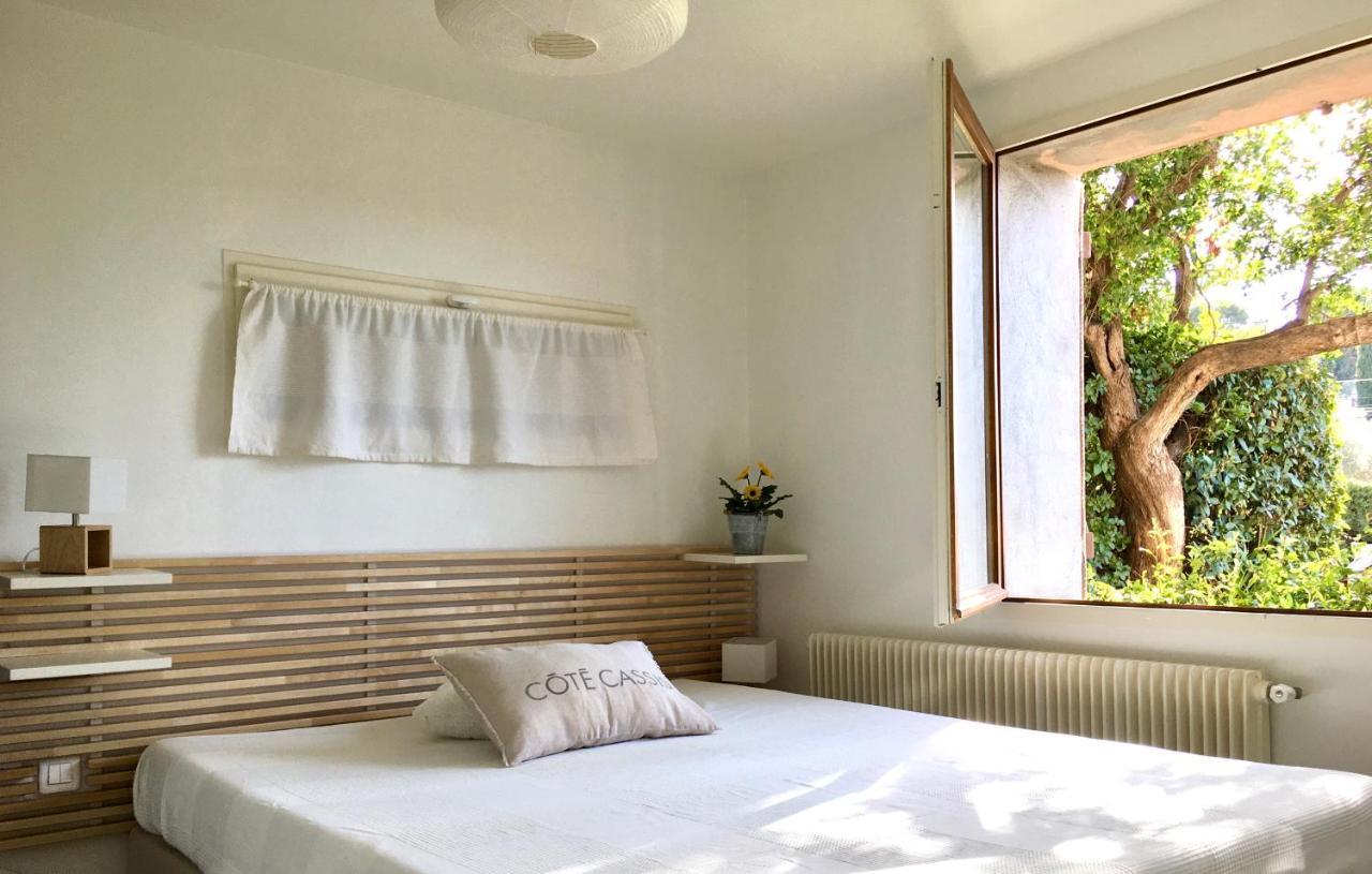 Large Private Garden, Quiet 2-Bedroom Apartment, Air Conditioning, Wifi, Parking Cassis Esterno foto