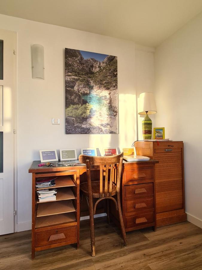 Large Private Garden, Quiet 2-Bedroom Apartment, Air Conditioning, Wifi, Parking Cassis Esterno foto