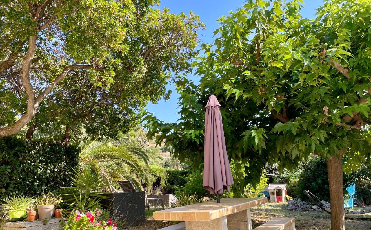 Large Private Garden, Quiet 2-Bedroom Apartment, Air Conditioning, Wifi, Parking Cassis Esterno foto